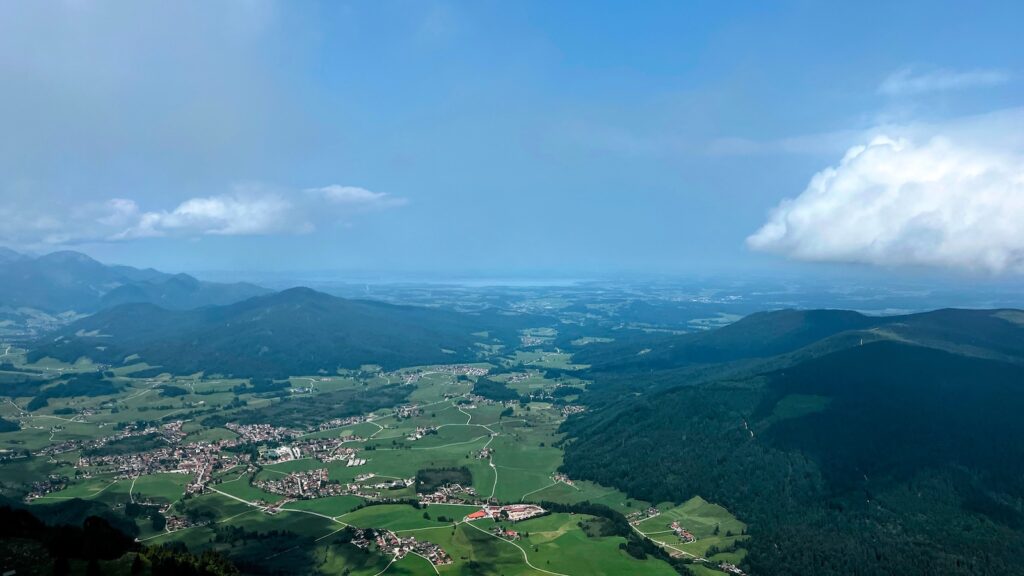 Ausblick vom Gamsknogel Richtung Chiemsee